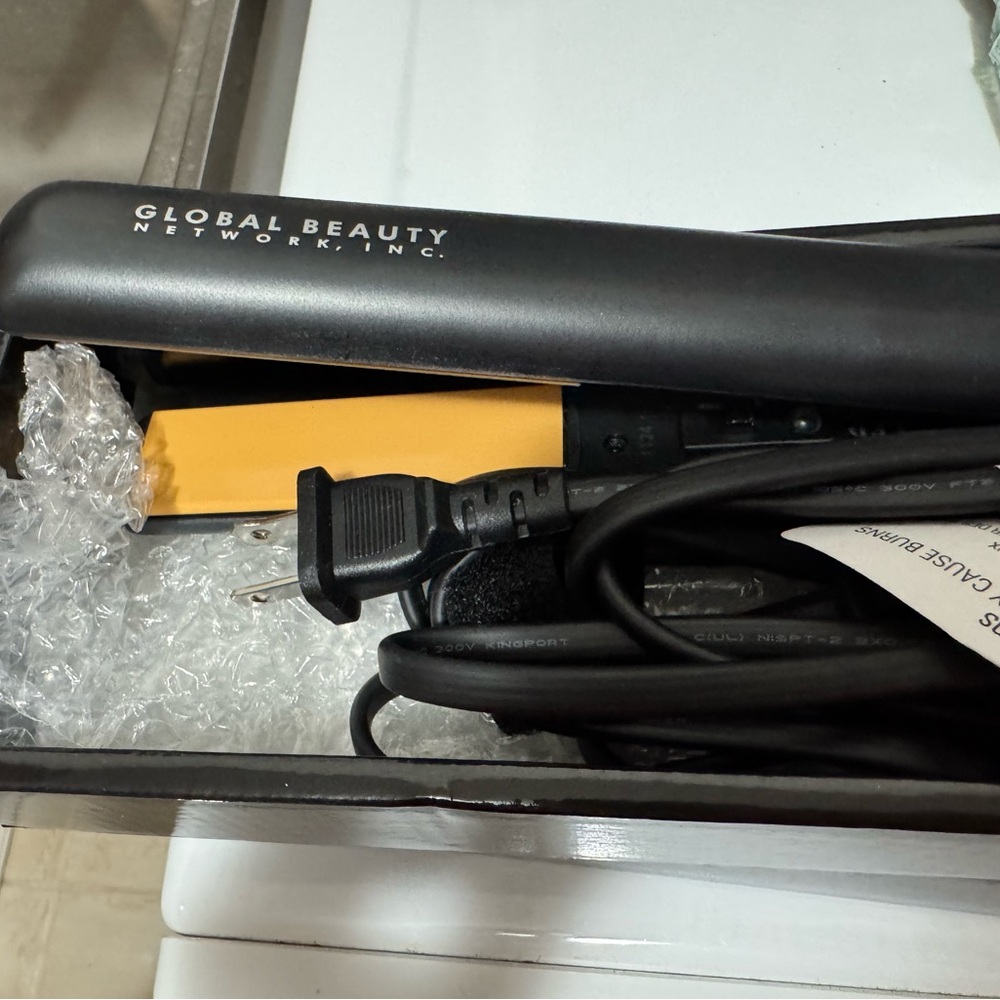 CHI Ceramic Hairstyling Iron